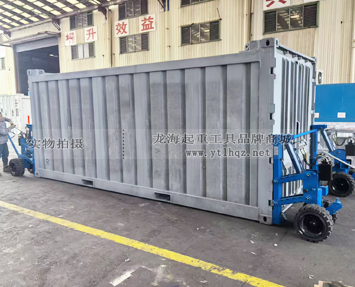 輪式集裝箱搬運車使用案例一 輪式集裝箱搬運車使用案例一